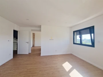 Moradia T5 para Venda em Ranhados