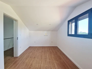 Moradia T5 para Venda em Ranhados