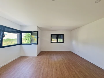 Moradia T5 para Venda em Ranhados