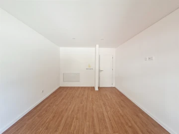 Moradia T5 para Venda em Ranhados