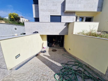 Moradia T5 para Venda em Ranhados