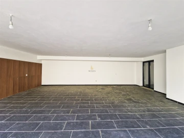 Moradia T5 para Venda em Ranhados