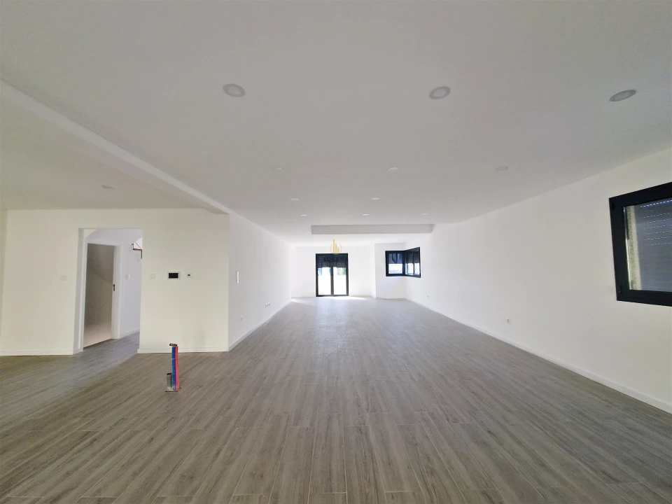 Moradia T5 para Venda em Ranhados Foto 3