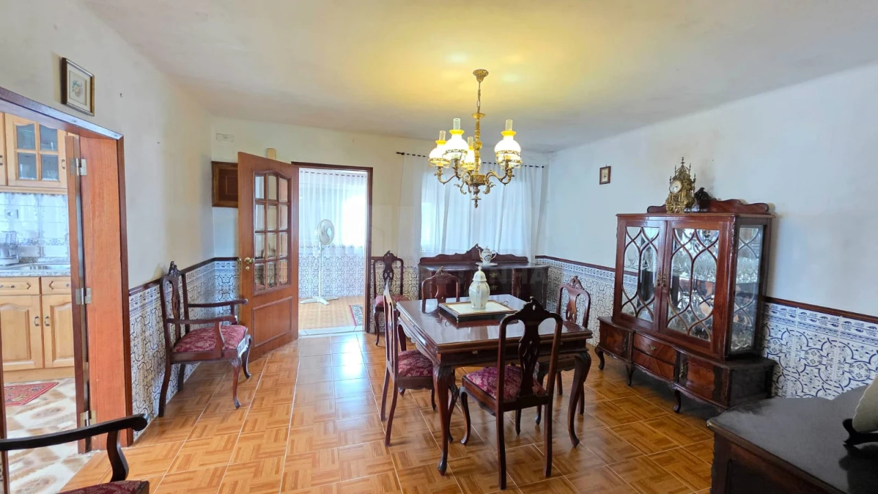 Moradia T2 para Venda em Benquerenças Foto 7