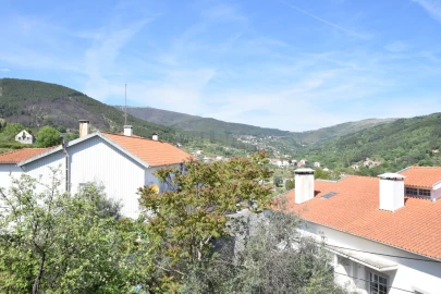 Apartamento T1 para Venda em Teixoso e Sarzedo