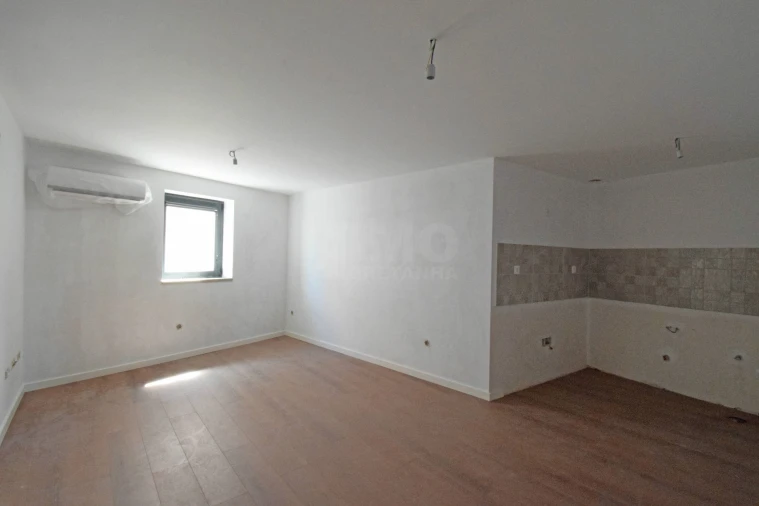Apartamento T1 para Venda em Teixoso e Sarzedo Foto 3