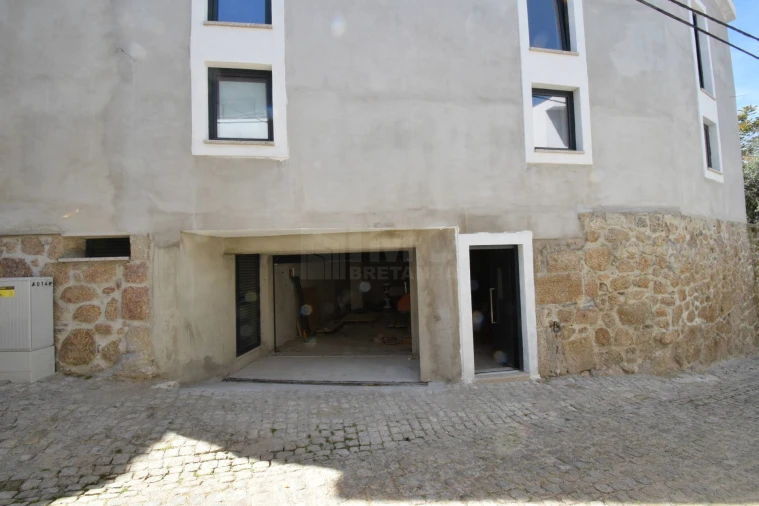 Apartamento T2 para Venda em Teixoso e Sarzedo Foto 12