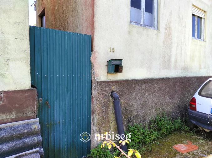 Moradia T2 para Venda em Maiorca Foto 11