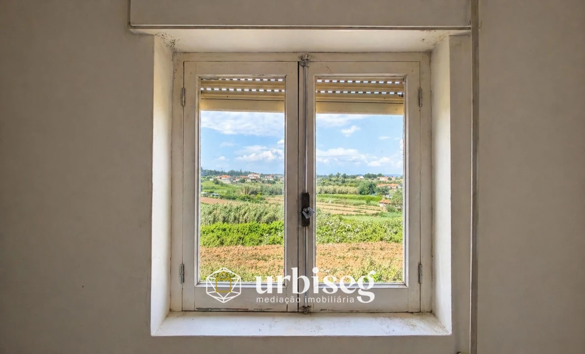 Moradia T2 para Venda em Maiorca Foto 4