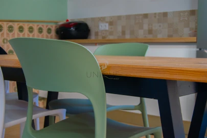 Quarto para Arrendamento em Aradas