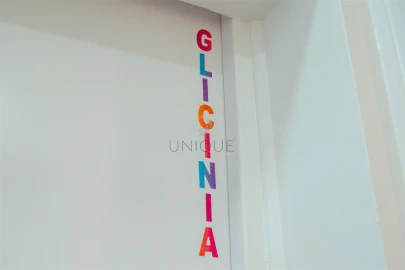 Quarto para Arrendamento em Aradas