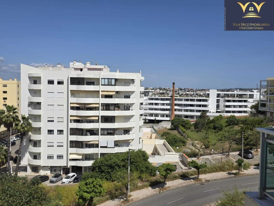 Apartamento T3 para Venda em Portimão Foto 5