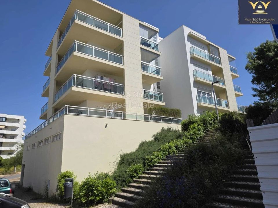 Apartamento T3 para Venda em Portimão Foto 32