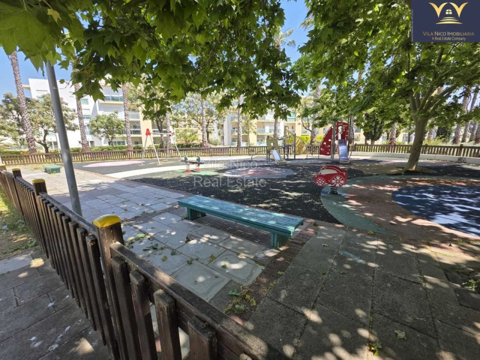 Apartamento T3 para Venda em Portimão Foto 34