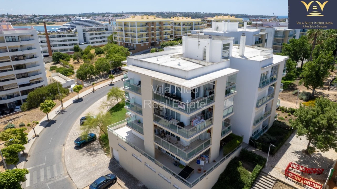 Apartamento T3 para Venda em Portimão Foto 127