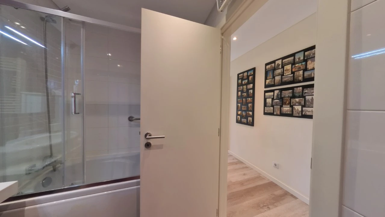 Apartamento T3 para Venda em Portimão Foto 89