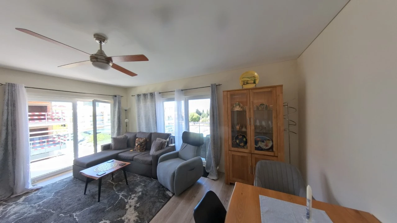 Apartamento T3 para Venda em Portimão Foto 43