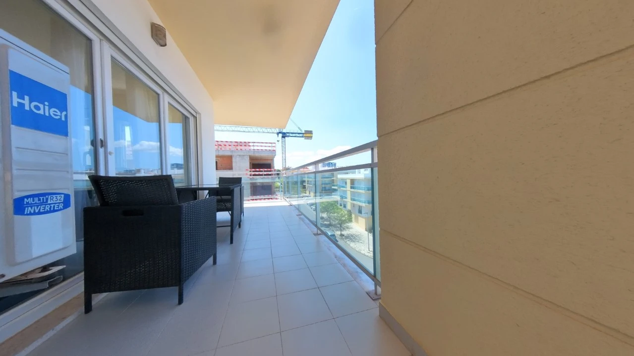 Apartamento T3 para Venda em Portimão Foto 76
