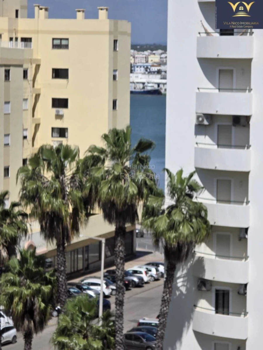 Apartamento T3 para Venda em Portimão Foto 6