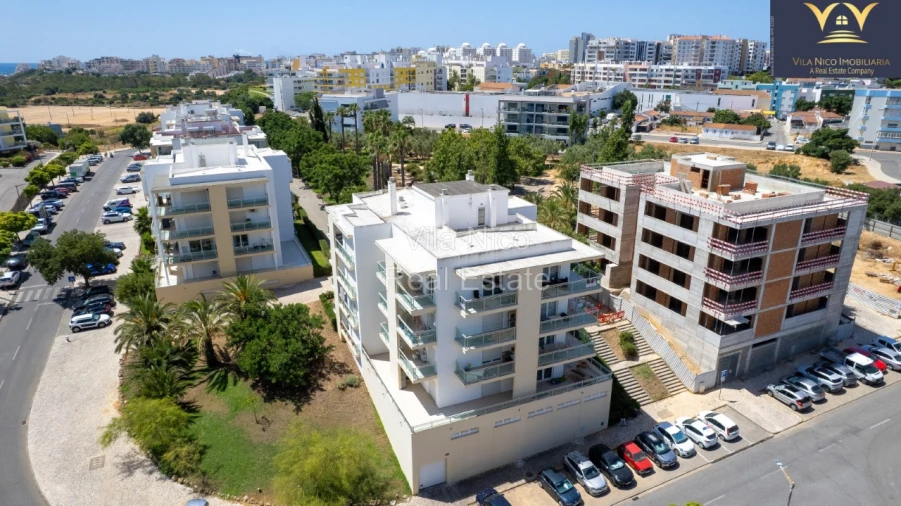 Apartamento T3 para Venda em Portimão Foto 125