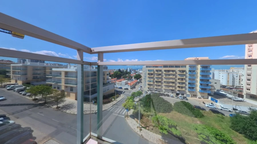 Apartamento T3 para Venda em Portimão Foto 80