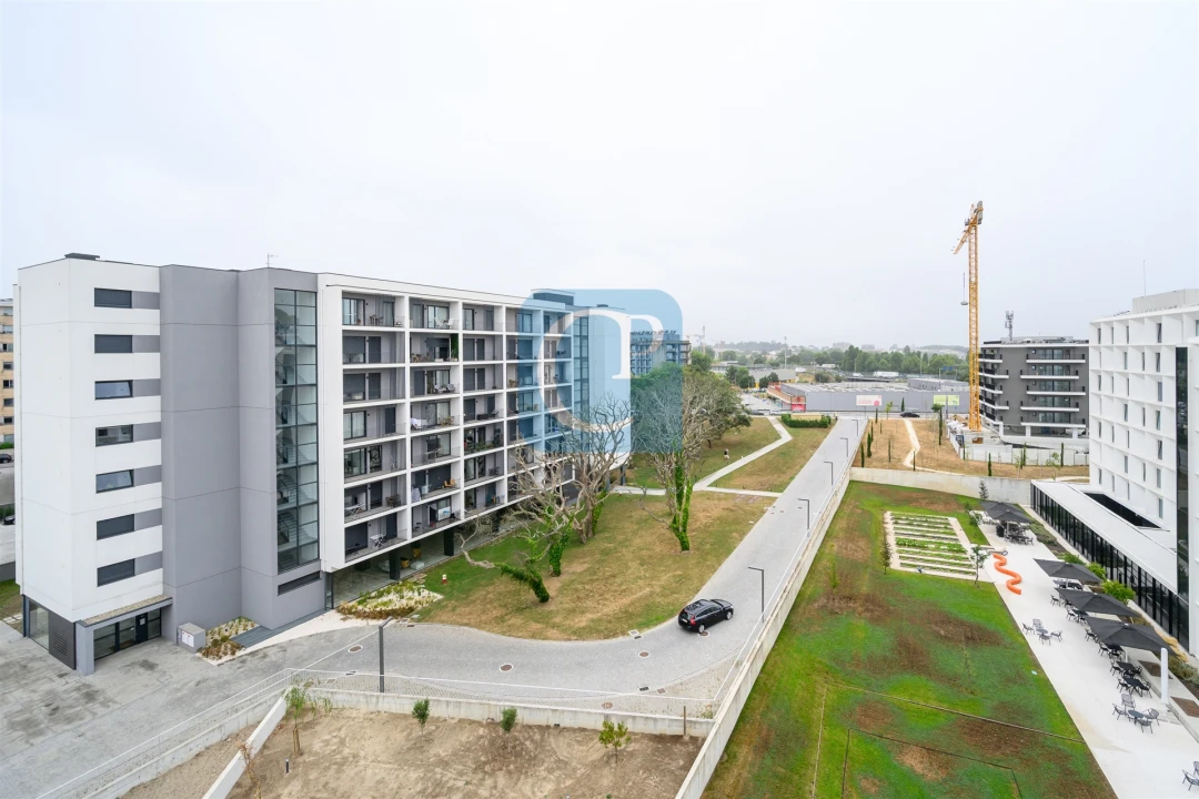 Apartamento T1 para Arrendamento em Paranhos Foto 18