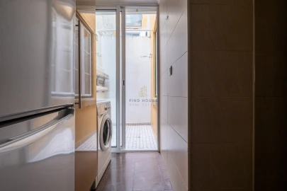 Apartamento T1 para Arrendamento em Arroios