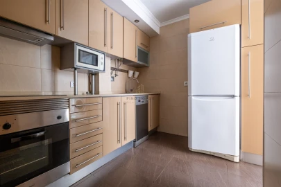 Apartamento T1 para Arrendamento em Arroios