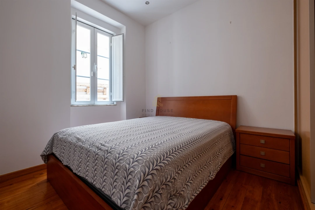 Apartamento T1 para Arrendamento em Arroios Foto 8