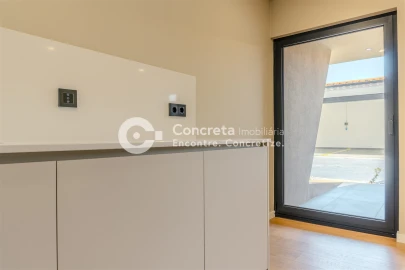 Apartamento T1 para Venda em Arcozelo