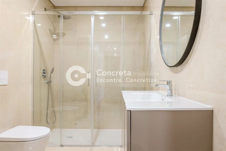 Apartamento T1 para Venda em Arcozelo Foto 11