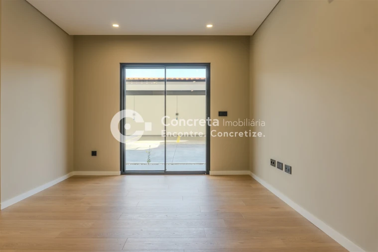 Apartamento T1 para Venda em Arcozelo Foto 9