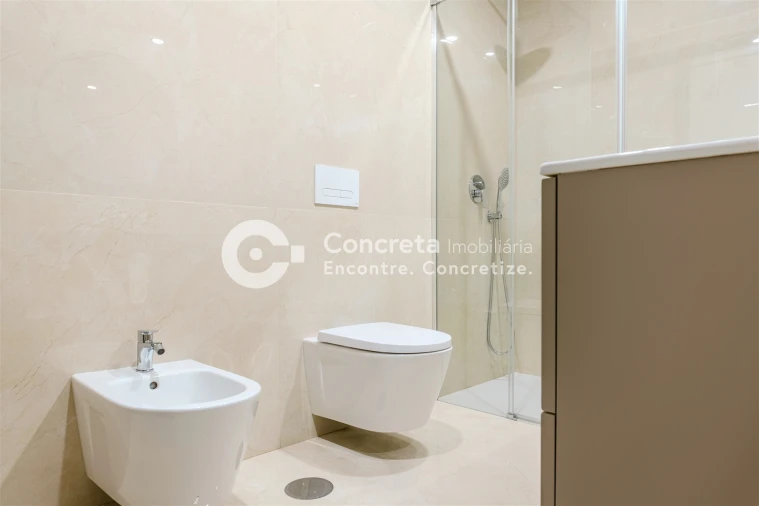 Apartamento T1 para Venda em Arcozelo Foto 10