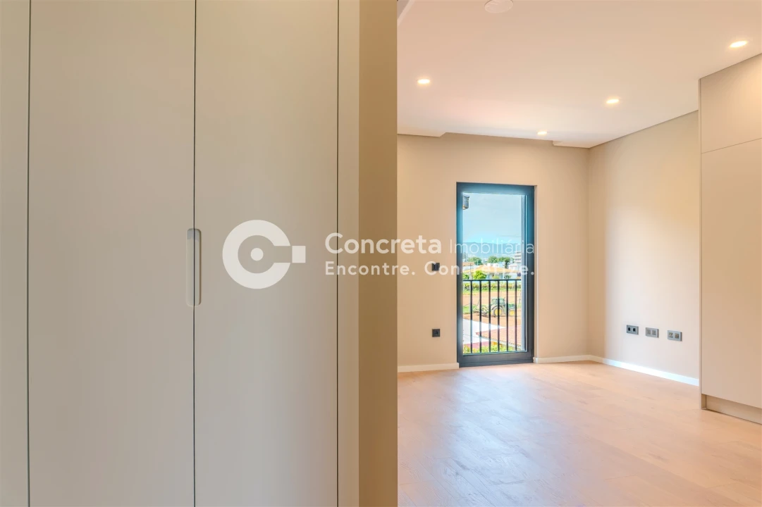 Apartamento T1 para Venda em Arcozelo Foto 14