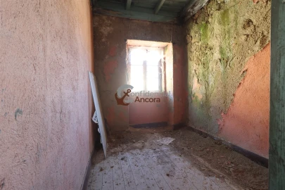 Moradia T2 para Venda em Figueiró da Serra e Freixo da Serra