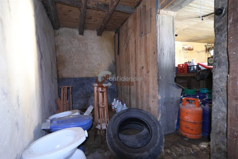 Moradia T2 para Venda em Figueiró da Serra e Freixo da Serra Foto 4