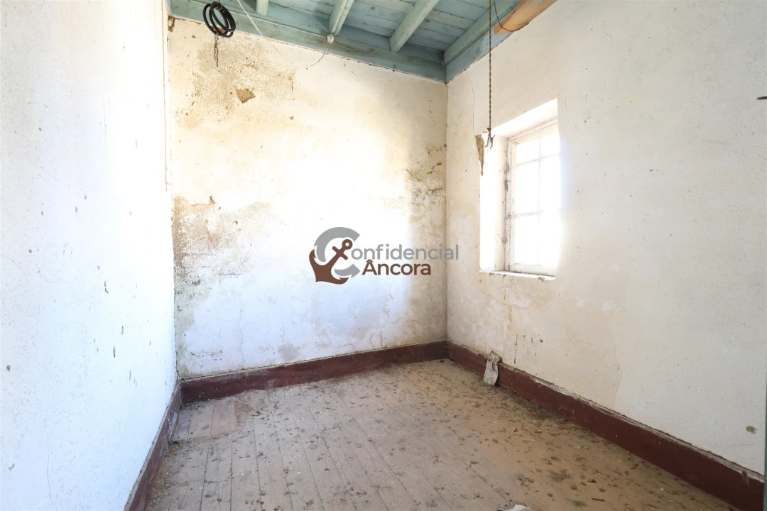 Moradia T2 para Venda em Figueiró da Serra e Freixo da Serra Foto 7