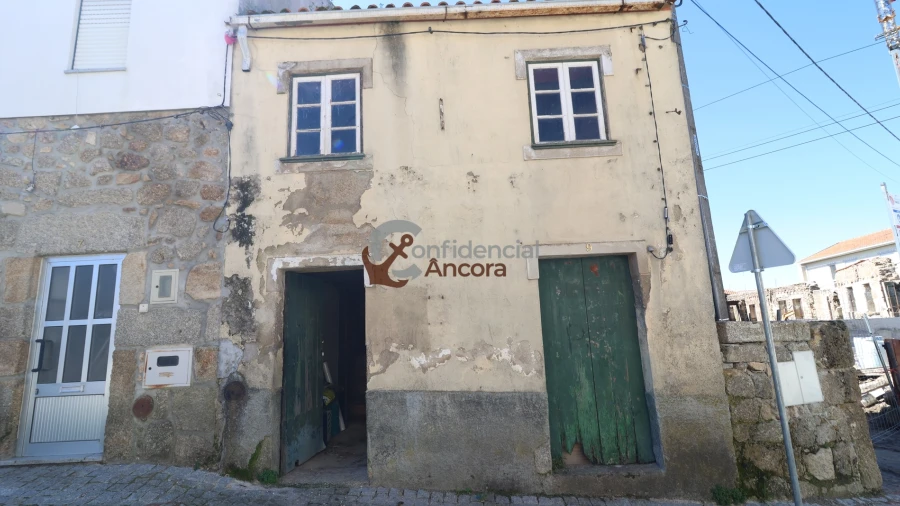Moradia T2 para Venda em Figueiró da Serra e Freixo da Serra