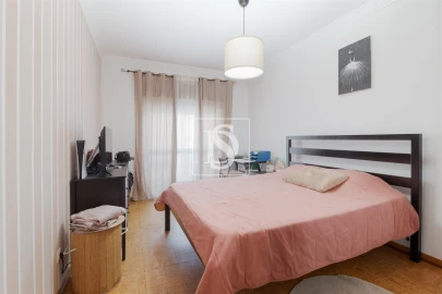 Apartamento T2 para Venda em União das Freguesias de Setúbal