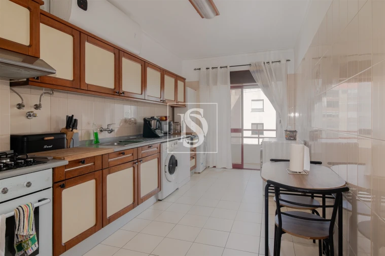 Apartamento T2 para Venda em União das Freguesias de Setúbal Foto 2