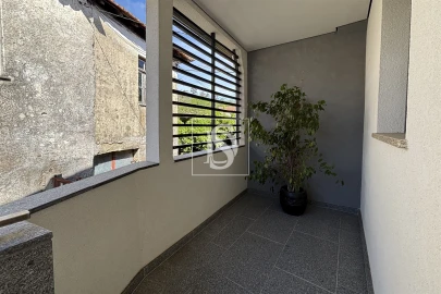 Moradia T2 para Venda em Campo de Besteiros