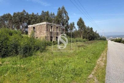 Terreno para Venda em Tondela e Nandufe