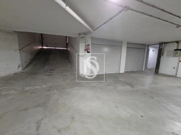 Apartamento T4 para Venda em Sé, Santa Maria e Meixedo