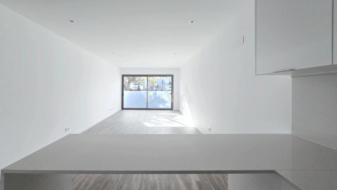 Apartamento T2 para Venda em Conceição e Cabanas de Tavira Foto 5