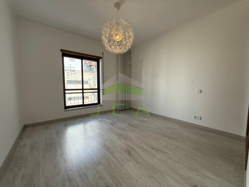 Apartamento T3 para Arrendamento em Marrazes e Barosa Foto 13