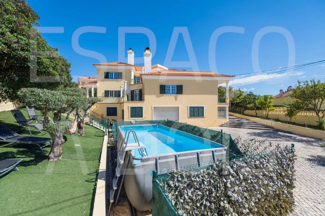 Moradia T7 para Venda em Algueirão-Mem Martins Foto 5