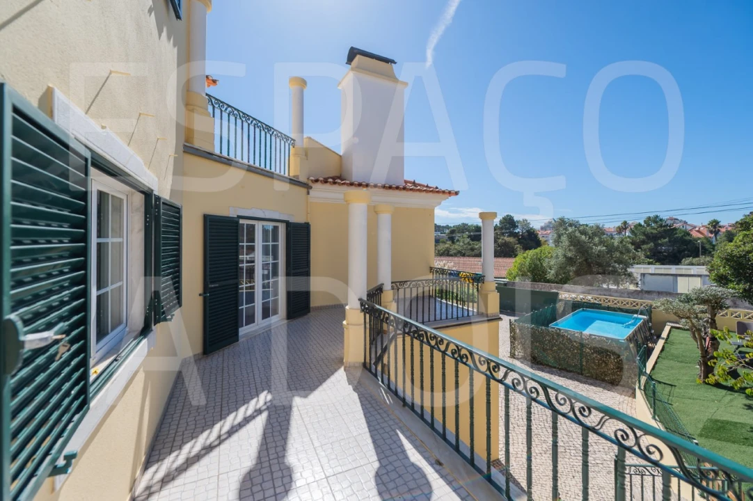 Moradia T7 para Venda em Algueirão-Mem Martins Foto 30