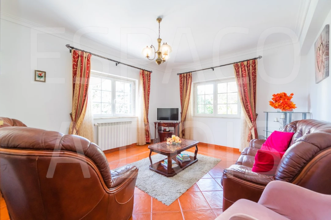 Moradia T7 para Venda em Algueirão-Mem Martins Foto 33