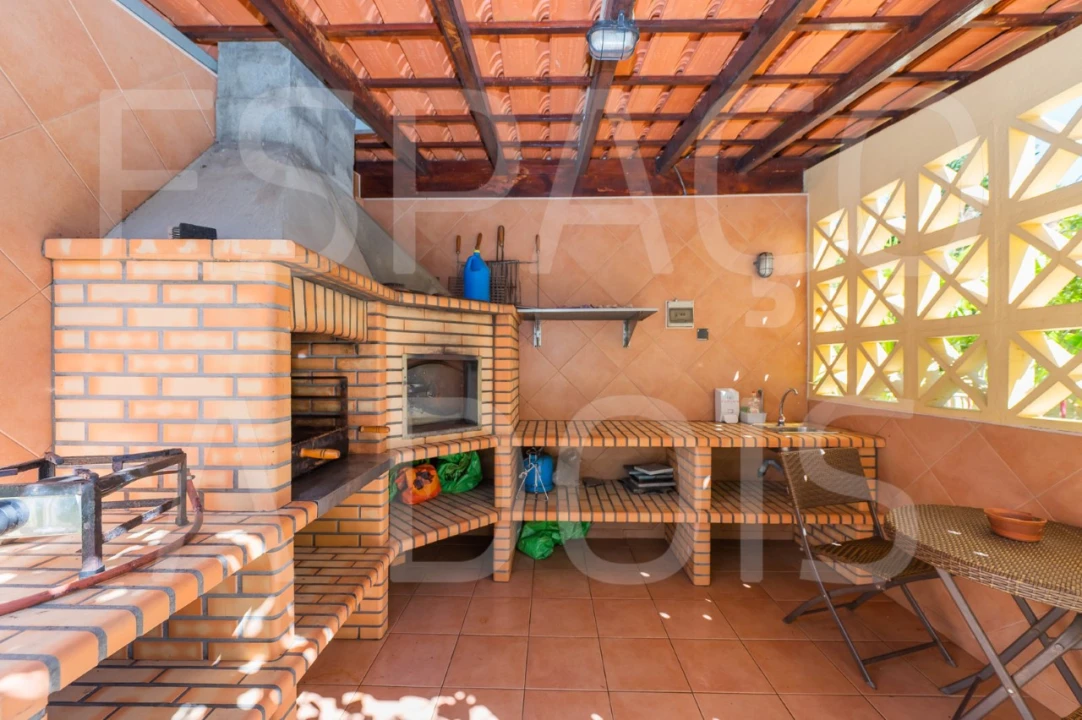 Moradia T7 para Venda em Algueirão-Mem Martins Foto 45