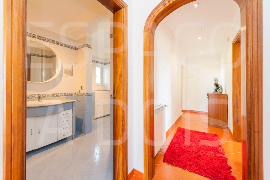 Moradia T7 para Venda em Algueirão-Mem Martins Foto 113